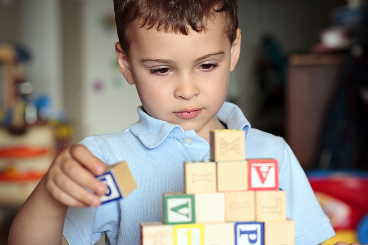 Best Autism Treatment Center in East Delhi