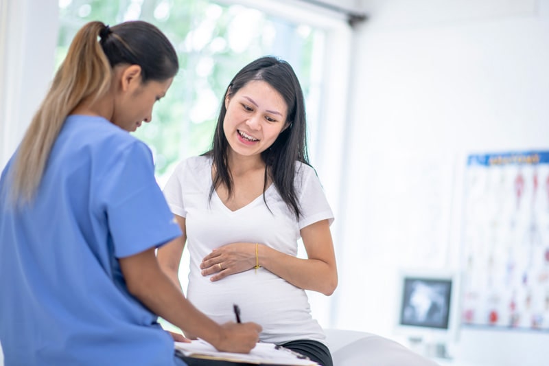 Gynecologist & Obstetrician in Pandav Nagar  