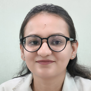 Dr.Naina-Sharma